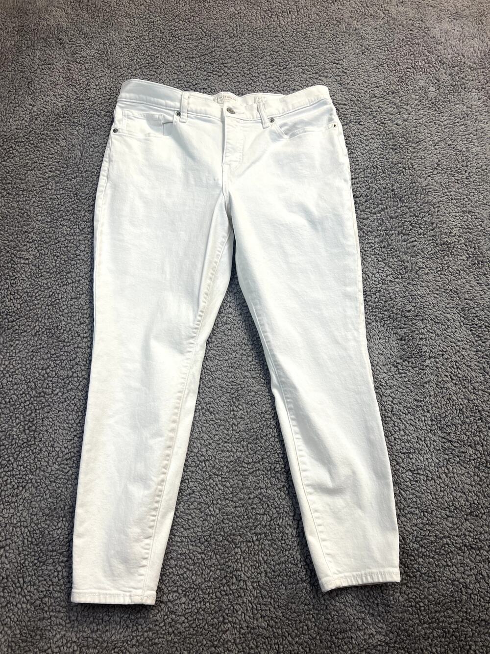 Lucky Brand Jeans Women's Size 14/32 Ankle White Mid Rise Skinny Ava (0804)